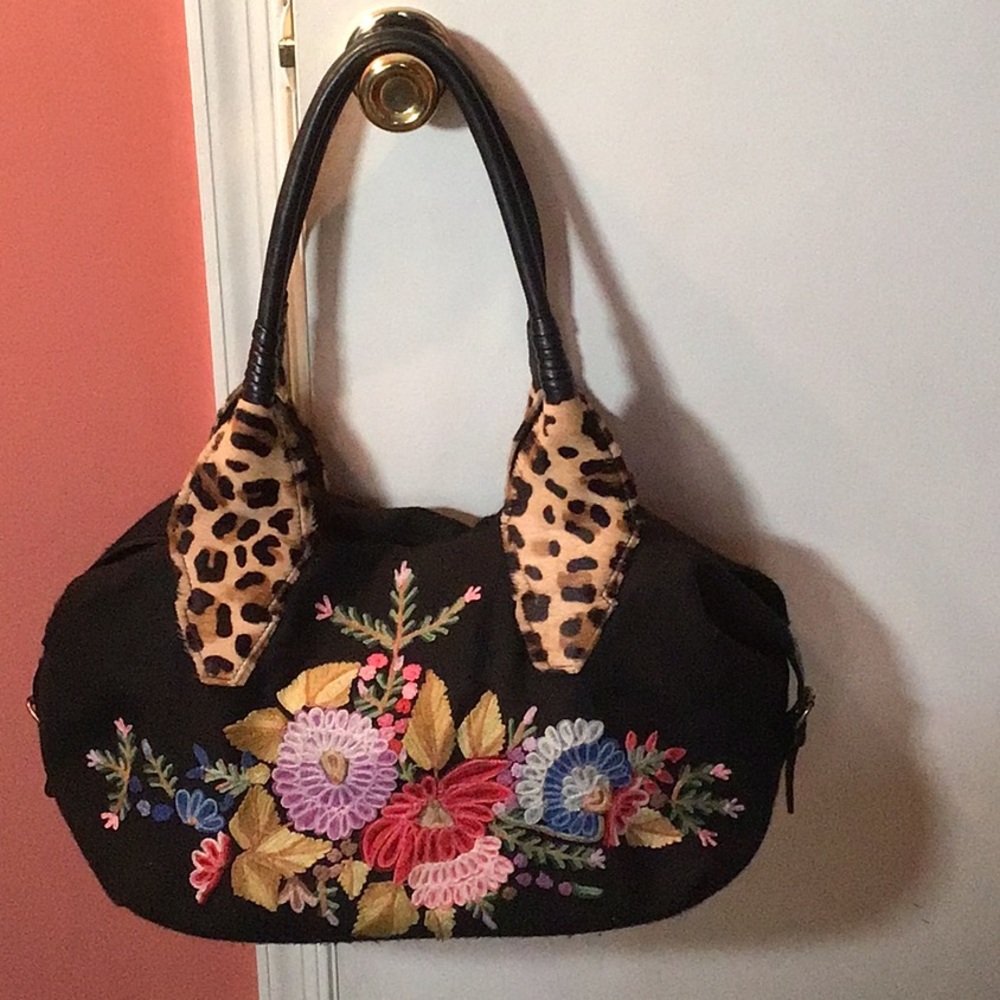 Vintage Clever Carriage embroidered satchel with dust bag